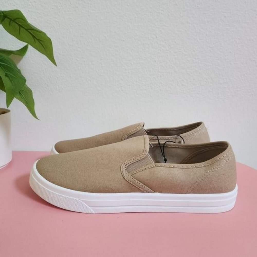 West Loop Beige Slip-On Sneakers 9/10